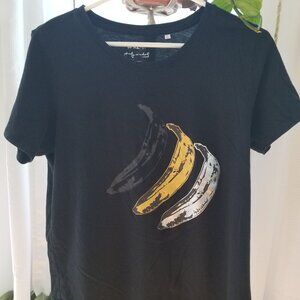 Andy Warhol Uniqlo Women's Black Tee Size Large